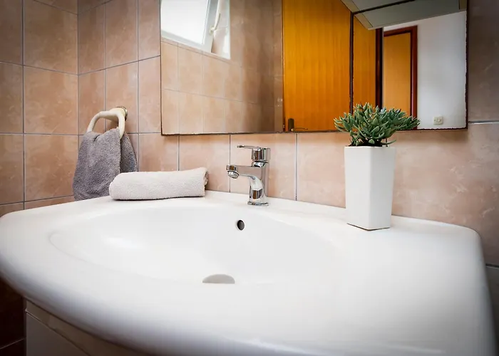 Sara-andrea Apartman