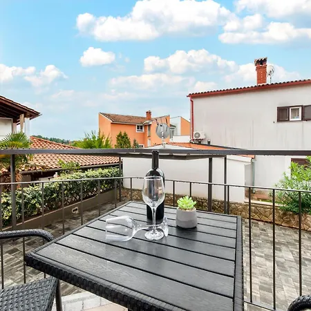 Sara-andrea Apartment